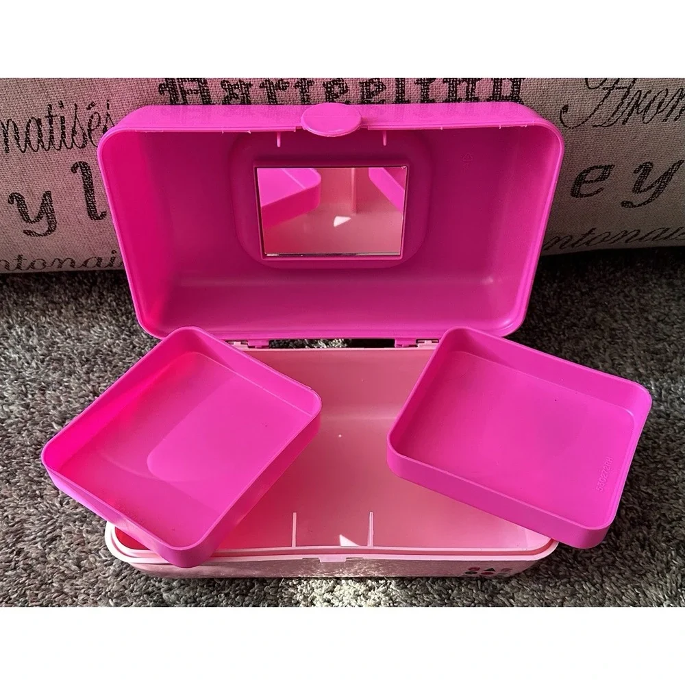 Caboodles pretty petite